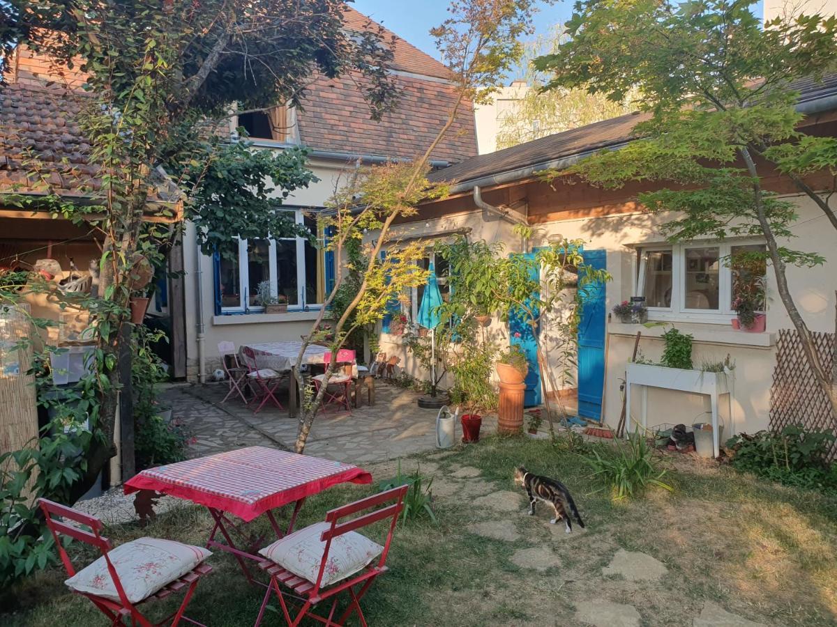 Le Clos Du Moulin Dijon,Sa Piscine, Son Jardin, Au Calme, La Campagne A La Ville Exterior photo